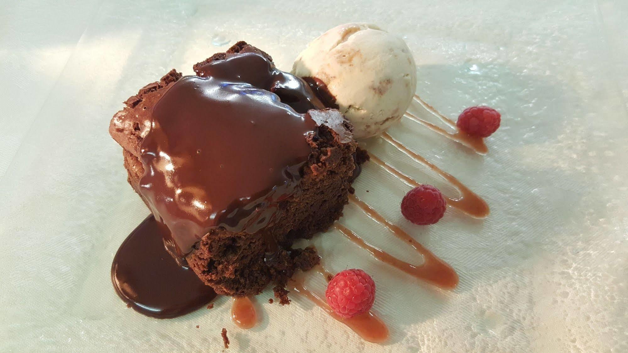 Wilton Court Restaurant With Rooms Ross-on-Wye Exterior foto